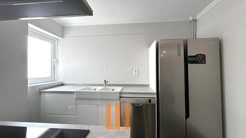Foto 5f758638-44d2-4094-be57-8ff134a3344f. Alquiler piso en rúa sinfónica de galicia 5 130m² útiles, con vistas 3 dormitorios y garaje. en Coruña (A)