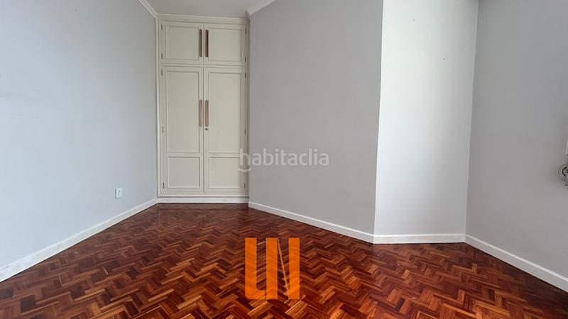 Foto a01116af-be08-4051-8bfd-74d4dc292c70. Alquiler piso en rúa sinfónica de galicia 5 130m² útiles, con vistas 3 dormitorios y garaje. en Coruña (A)