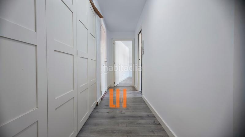 Foto 52ad9008-76fc-4ce4-b60e-9a65b76560c4. Piso vivienda totalmente reformada con excelentes vistas al mar y muy soleada. en Oleiros