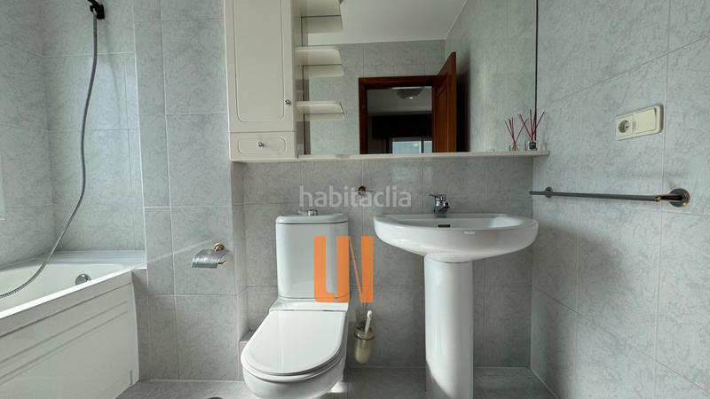 Foto 0c2cd930-189d-4867-91d2-4dfd42fc229c. Piso  en esquina en matogrande con plaza de garaje y trastero. en Coruña (A)