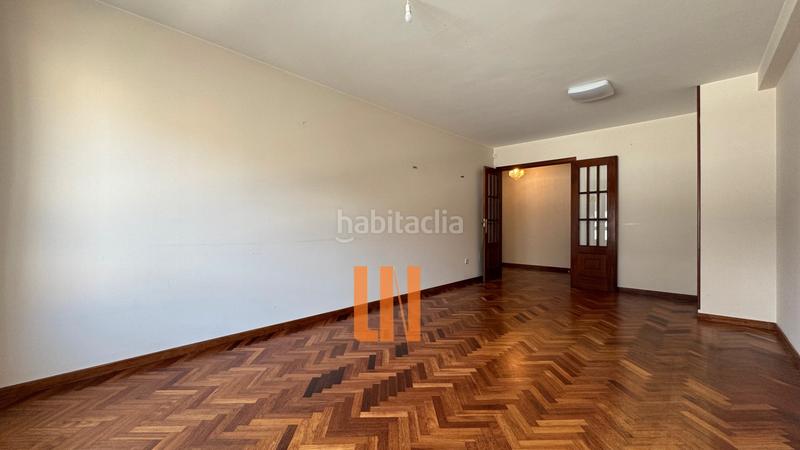 Foto 112d28c4-5f79-443f-8223-7429ea5aba55. Piso  en esquina en matogrande con plaza de garaje y trastero. en Coruña (A)