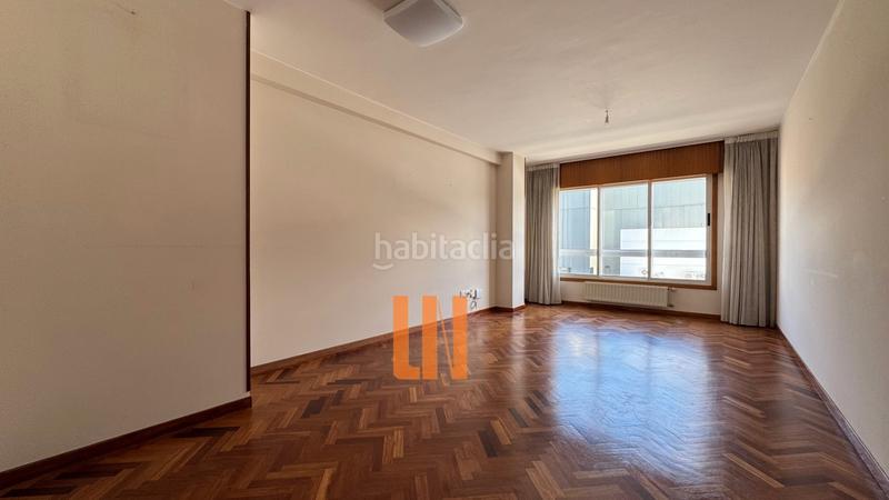 Foto f8a072e4-68d9-4613-a8f2-1900d9a0d2d6. Piso  en esquina en matogrande con plaza de garaje y trastero. en Coruña (A)