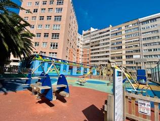 Appartement  Avenida finisterre. Piso con vistas despejadas a la plaza de san pablo y plaza de ga
