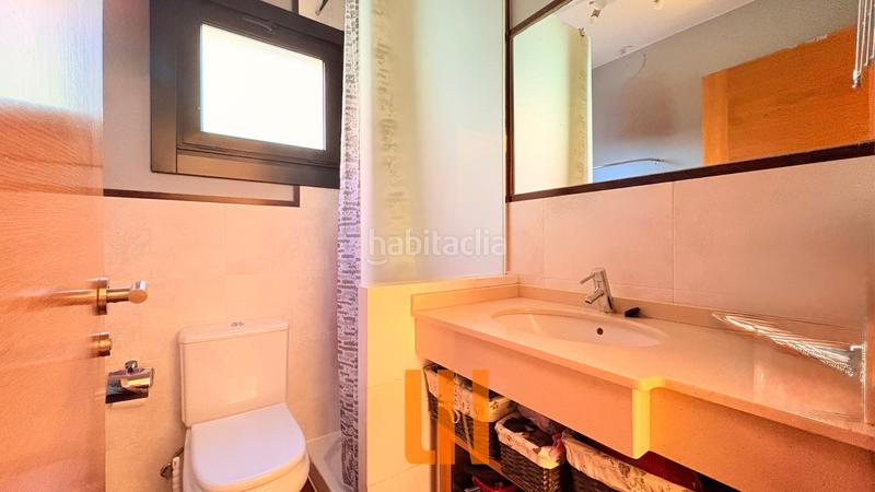 Foto 0ea4c92a-7df6-4319-a9e3-e356937532df. Xalet amb calefacció piscina a Nós Oleiros