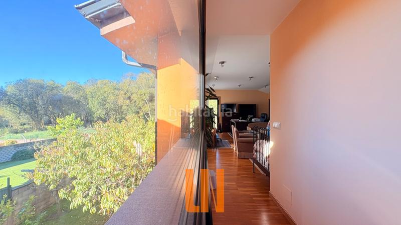 Foto 7b9877e2-df84-411c-8ce0-aeccc49112bf. Xalet amb calefacció piscina a Nós Oleiros