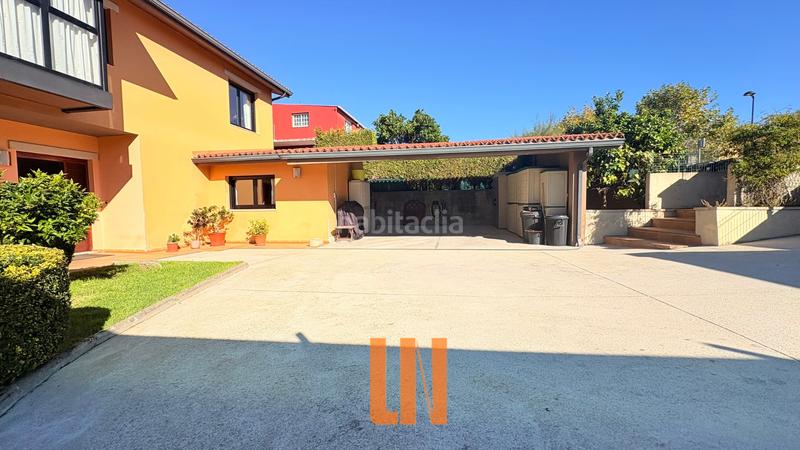 Foto 9ad222a2-e3e9-41b6-813d-f11a5b16131c. Xalet amb calefacció piscina a Nós Oleiros