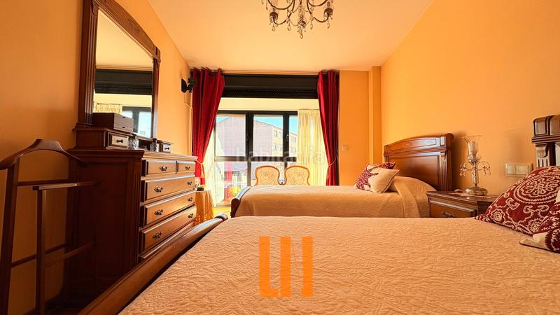 Foto e6a0c4c8-0d78-4ac5-be3b-0e215fa7825a. Xalet amb calefacció piscina a Nós Oleiros