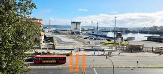 Appartement  Praza orense. Piso en plaza de ourense