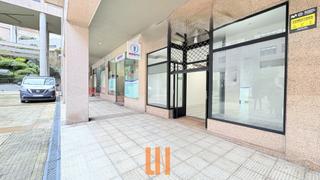 Local commercial  Praza da gaiteira 6. 70m² de local comercial, con fachada de 6m lineales.