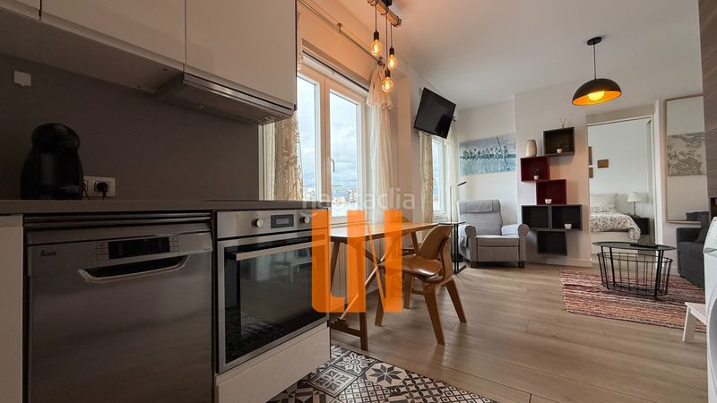 Foto 1e74920c-4c9f-421c-b79b-a4553eee4413. Àtic amb calefacció a Ciudad Vieja Coruña (A)