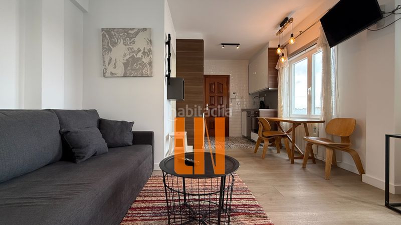 Foto 27c4254d-075d-488d-affc-61bee9d4a727. Àtic amb calefacció a Ciudad Vieja Coruña (A)