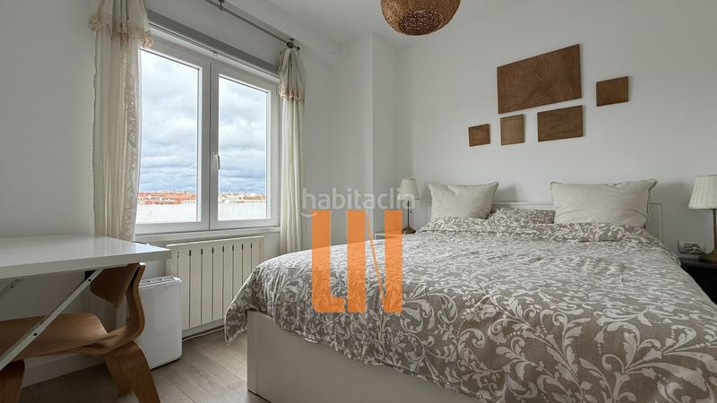 Foto 4fbd19bd-c477-4f45-8a0e-e5c380a03686. Àtic amb calefacció a Ciudad Vieja Coruña (A)