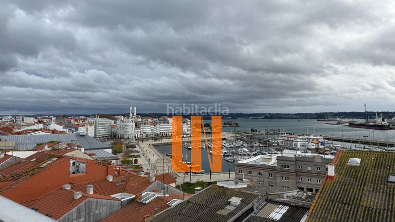 Foto 5ee1f2e1-14a4-4142-8e9f-bf418be41dc4. Àtic amb calefacció a Ciudad Vieja Coruña (A)