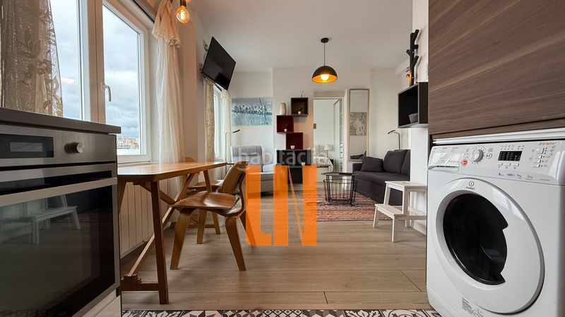 Foto bce8ba59-715c-4563-b5db-bf4b2b1925f0. Àtic amb calefacció a Ciudad Vieja Coruña (A)