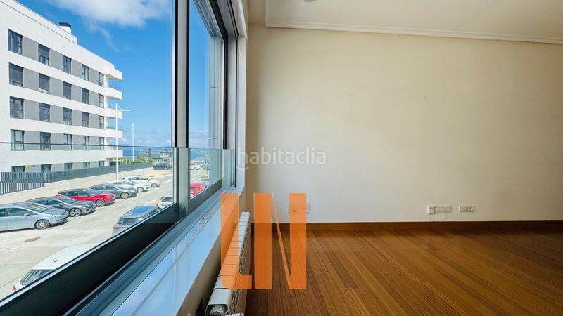 Foto 66cf7b74-5fa7-454b-8249-ff1571e4898d. Rent flat with heating parking in Eirís Coruña (A)