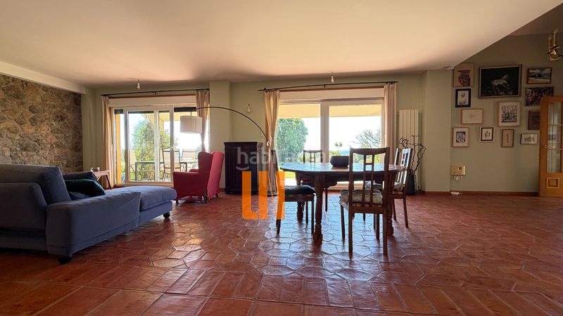 Foto ace9c450-1e3c-461b-b6f7-ac6b234d8984. Chalet mit heizung pool in Miño