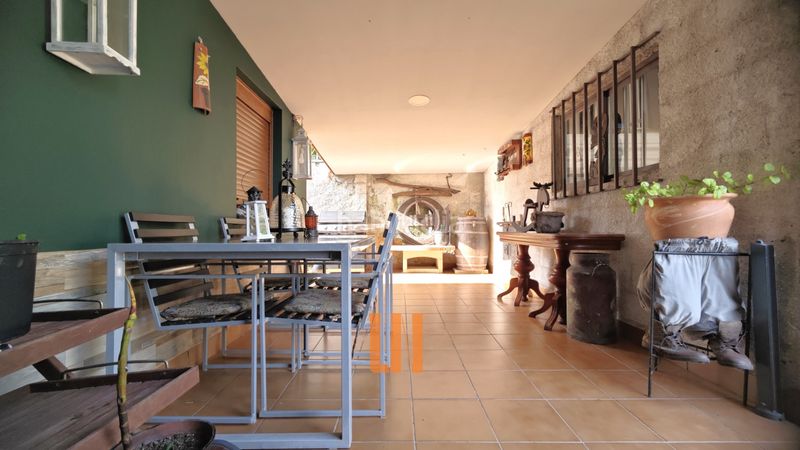 Foto 6103e892-2905-40cb-9405-fa016e0bfe41. Casa amb calefacció aparcament a Carral