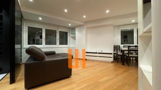 Location Appartement à Rúa francisco añón 2. Piso de 2 dormitorios en la plaza del comercio. plaza de garaje
