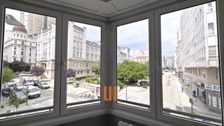 Lloguer Oficina  Rua fontán. Céntrica y luminosa oficina esquina totalmente acondicionada y l