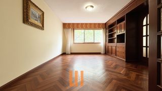 Flat in Avenida arteixo 11. 125m² útiles con plaza de garaje en el mism edificio en el centr