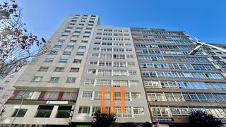 Miete Etagenwohnung  Rúa fernando macías. Vivienda disponible exclusivamente para estudiantes. no disponib