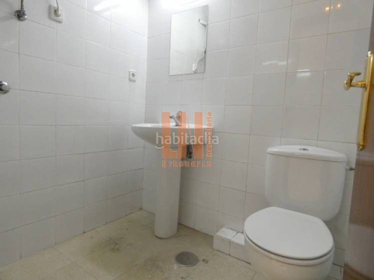Foto 7bedb4ff-3830-43e4-a8f0-1b1be42e24f5. Alquiler oficina en rúa san andrés 158 oficina de 327 m² a pocos metros de la plaza de pontevedra en Coruña (A)