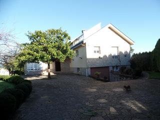 Maison à Elviña - A Zapateira. Se vende chalet independiente en la zapateira, parcela de 2100 m