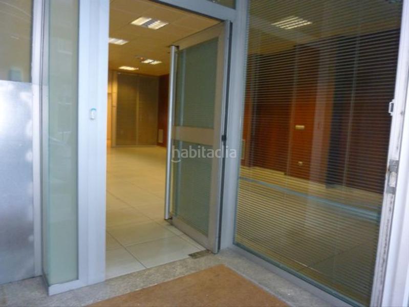 Foto 477cc9ba-8e8d-44a9-a61a-b7cf7439db64. Affitto locale commerciale in Falperra - Santa Lucía Coruña (A)