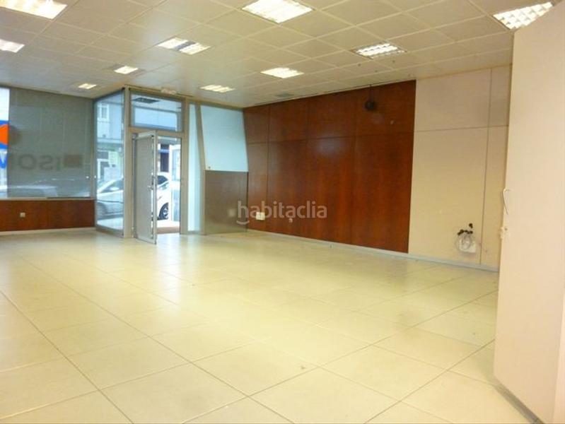Foto ef1886b5-d875-4536-acde-74517341414c. Affitto locale commerciale in Falperra - Santa Lucía Coruña (A)