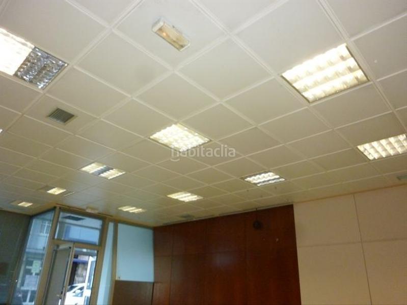 Foto b9fa2368-d4b1-4784-8c4f-a735956fd432. Lloguer local comercial a Falperra - Santa Lucía Coruña (A)