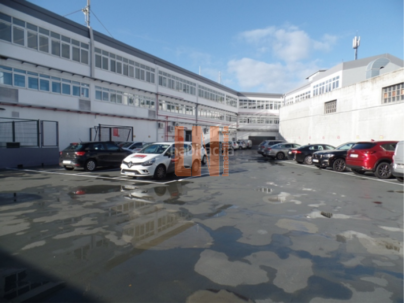 Foto 5f8f741e-8679-46d6-aba5-629eb0fa6815. Alquiler oficina en avenida ferrocarril 17 oficina de 350 m² en edificio expo coruña en Coruña (A)