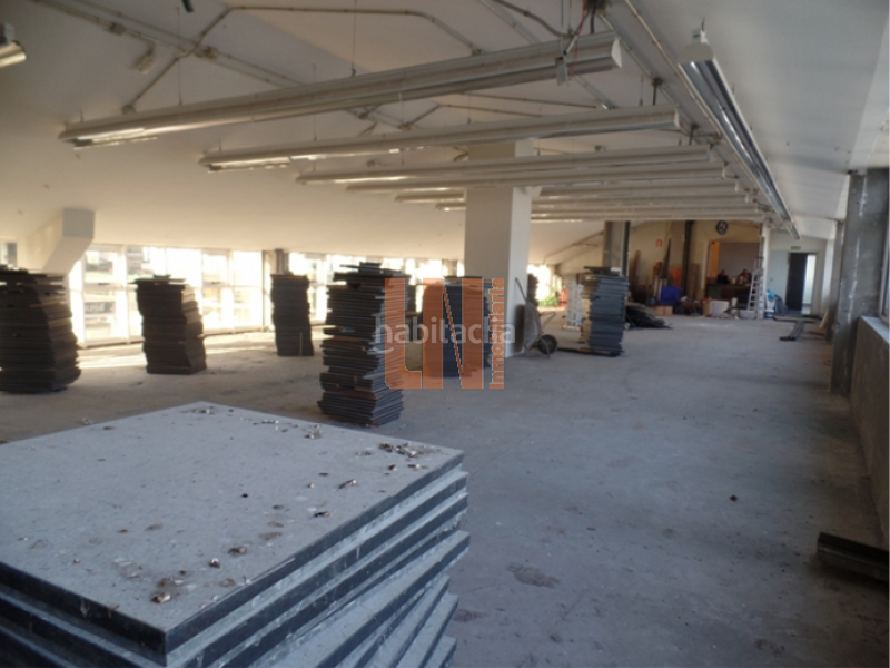 Foto 679360b2-96f0-4f7e-af08-b099416374e6. Alquiler oficina en avenida ferrocarril 17 oficina de 350 m² en edificio expo coruña en Coruña (A)