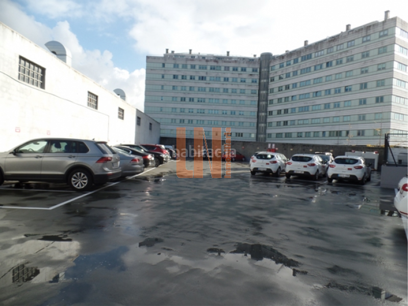 Foto 8b49d518-5d1c-42eb-a57b-6b30168f3176. Alquiler oficina en avenida ferrocarril 17 oficina de 350 m² en edificio expo coruña en Coruña (A)