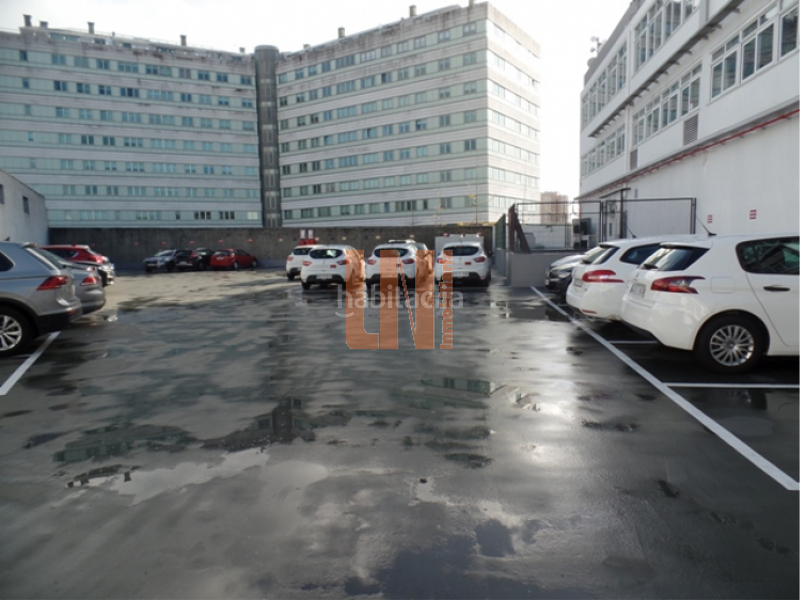 Foto c52332c2-5ce7-484a-8b54-79e70703c44e. Lloguer oficina a avenida ferrocarril 17 a Someso - Matogrande Coruña (A)