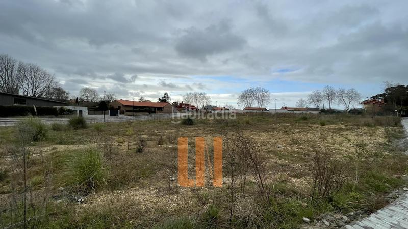 Foto 50680c8a-9737-4e3d-a23e-b17371021dab. Terreno residencial parcela urbana de 630m² con todos los suministros. en Oleiros