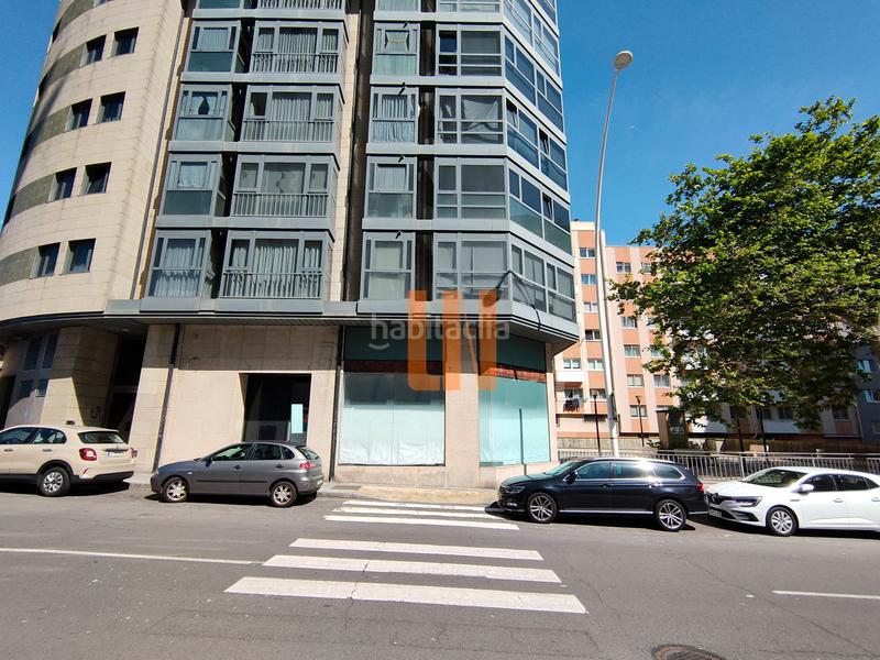 Foto f738d963-35ae-4909-a275-e15f99c9616a. Lloguer local comercial a ronda de outeiro 418 a Coruña (A)