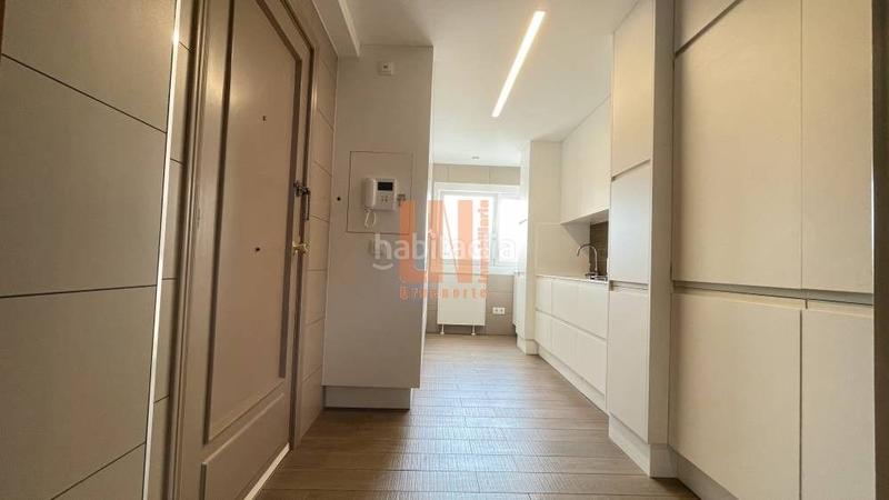 Foto 7bc4b2ed-8c19-4e3c-a252-5fbdca324645. Location appartement avec chauffage dans San Pablo - Juan Flórez Coruña (A)