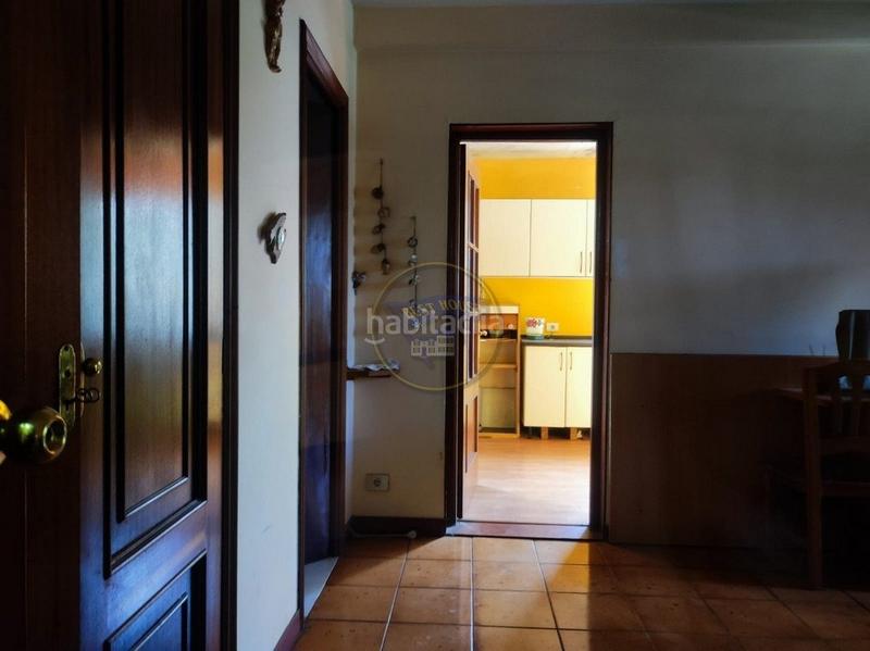 Foto 23ca68d4-3ef1-44b5-aef2-4f2c5014f98a. Mas avec chauffage parking piscine dans Valadares - Beade Vigo