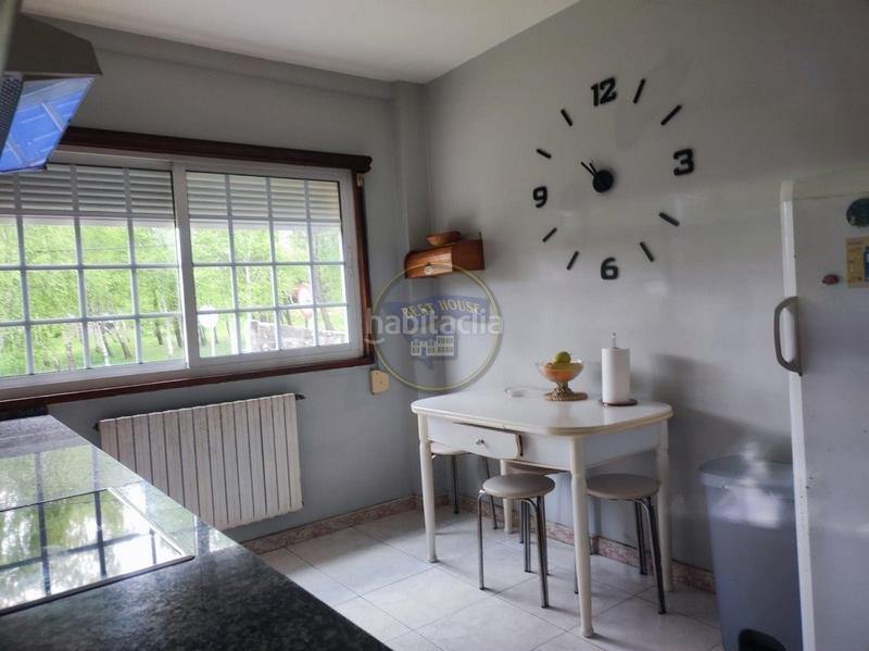 Foto dec532f3-eae6-4480-b8e9-0aeb8f52a2b7. Mas avec chauffage parking piscine dans Valadares - Beade Vigo