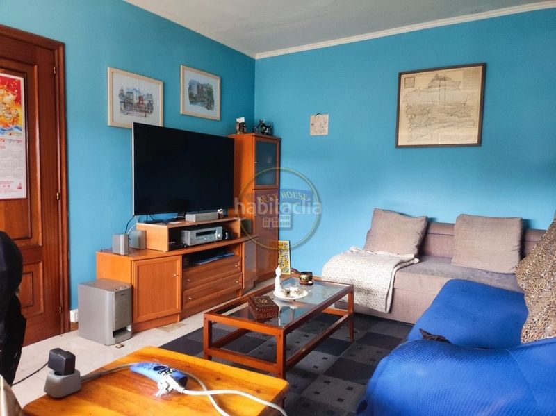 Foto 316c1704-03c6-413b-ac32-306c2f48d5db. Masia amb aparcament piscina a Valadares - Beade Vigo