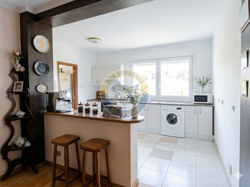 Foto 5d33dad1-2fba-48ae-800a-322ba1477f28. Masia amb aparcament piscina a Valadares - Beade Vigo