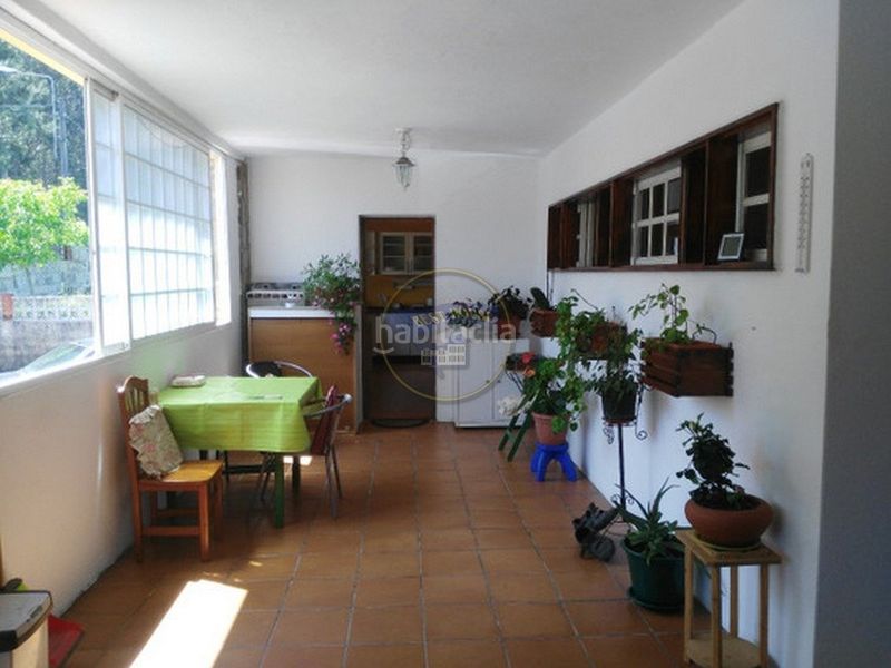 Foto 79e1a33d-2b5f-4719-95d2-50e26e42085c. Masia amb aparcament piscina a Valadares - Beade Vigo