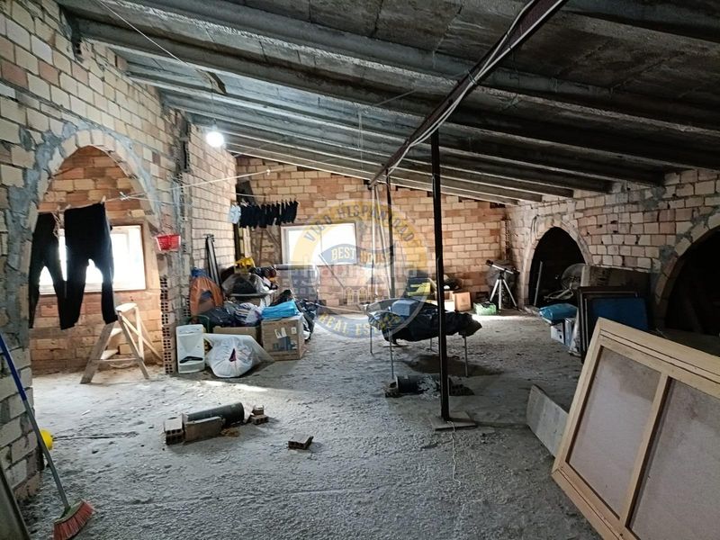 Foto bad89b25-69ba-4c05-9000-1f1afce57764. Masia amb aparcament piscina a Valadares - Beade Vigo