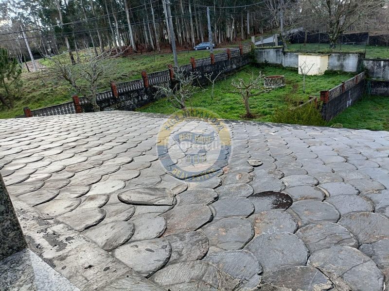 Foto ea4d8814-4da8-4708-8673-2095e1bb993f. Masia amb aparcament piscina a Valadares - Beade Vigo