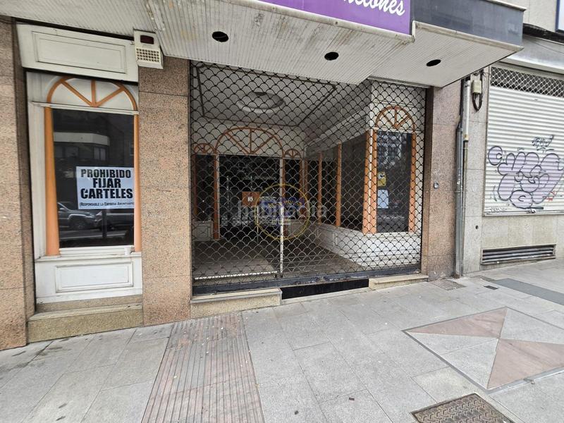 Foto 7a80a3f7-388c-4dff-8f83-f31894be689b. Local comercial amplio local comercial en zona de paso en Vigo