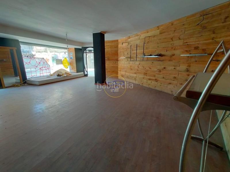 Foto 9608f86b-458d-4f50-b988-a86ec7a54959. Local commercial dans Casco Vello Vigo