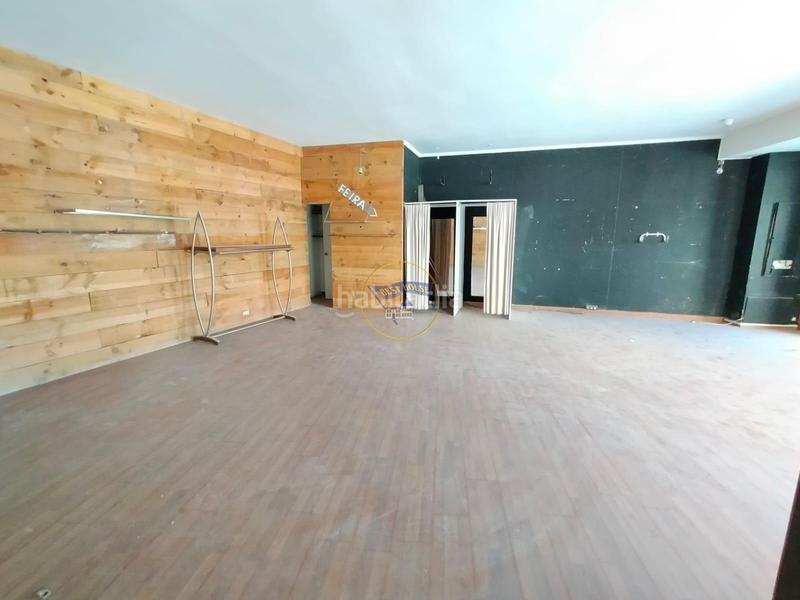 Foto b020f231-cc59-4689-b411-f880f1cf1b7c. Local commercial dans Casco Vello Vigo