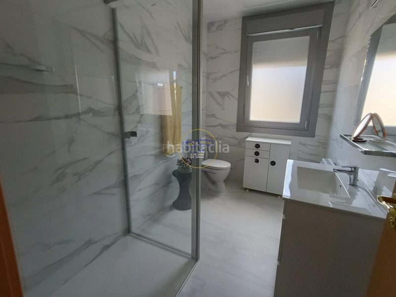 Foto 0f5da140-b67e-4554-b9a0-924fdfafc747. Casa amb aparcament a Cabral - Candeán Vigo