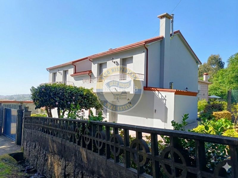 Foto 177c3abf-d19f-431b-91fe-f3a5f3d19d49. Casa amb aparcament a Cabral - Candeán Vigo