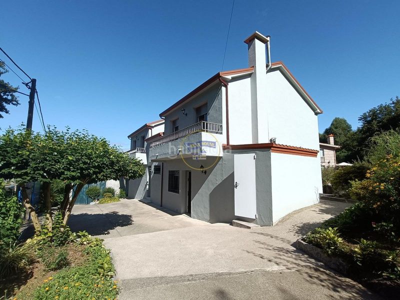 Foto b05eb042-267b-4ee4-b66a-4d35828b0685. Casa amb aparcament a Cabral - Candeán Vigo